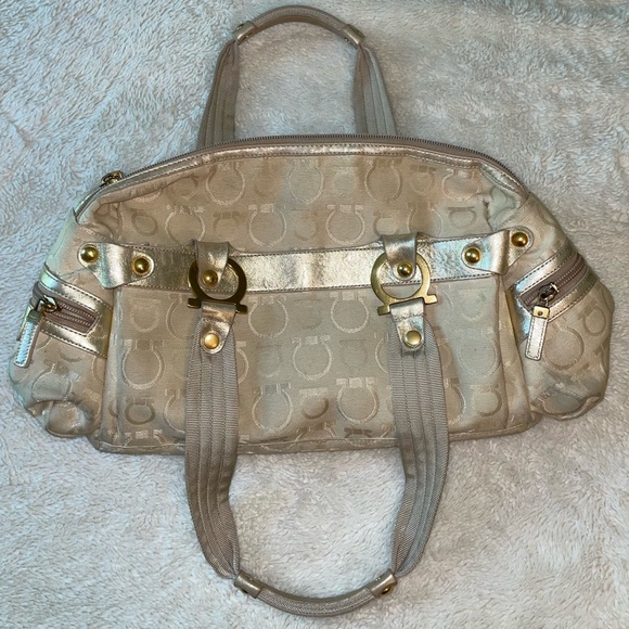 Salvatore Ferragamo Beige‎ Handbag with Gold Logo Hardware - Picture 2 of 13